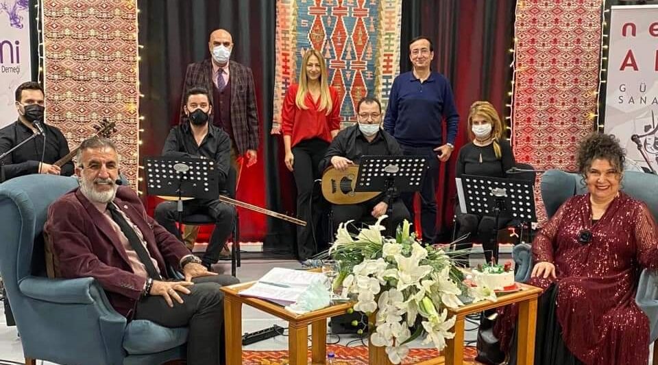 Nuraç Doğanışık “Türkülerle Buluşalım Özel” Konseri